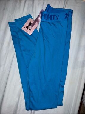 Fenty Blue Athletic Leggings Sz XS